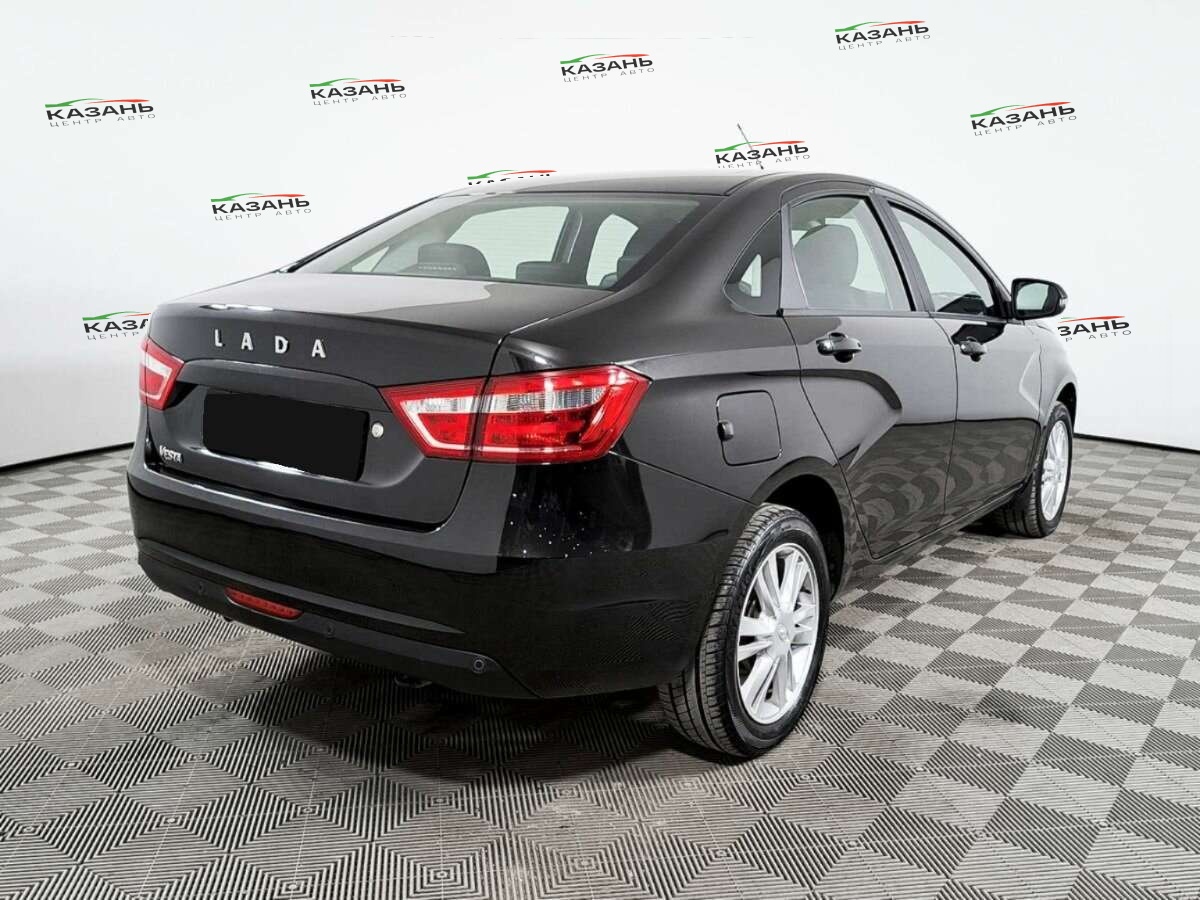 Лада (ВАЗ) Веста б/у, 2017, Механическая. Фото: #3