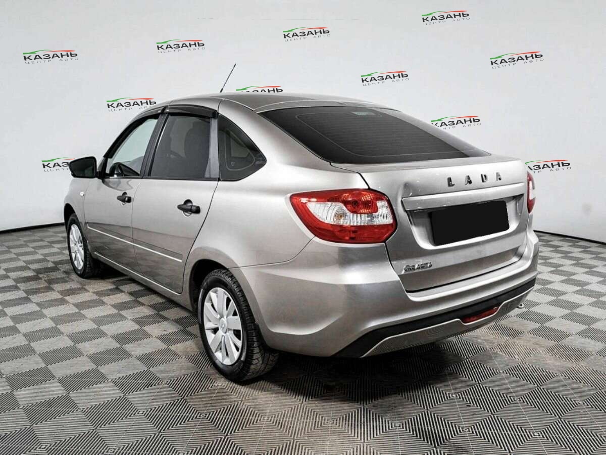 Лада (ВАЗ) Гранта б/у, 2020, Механическая. Фото: #4