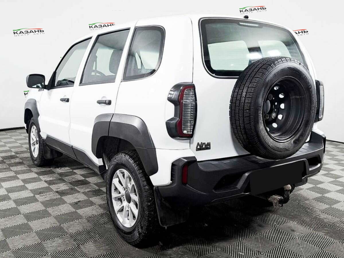 Лада (ВАЗ) Нива б/у, 2021, Механическая. Фото: #6
