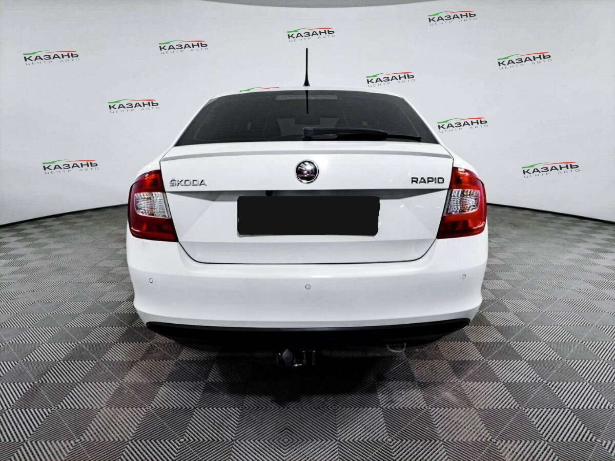 Шкода Рапид б/у, 2014, Роботизированная. Фото: #4