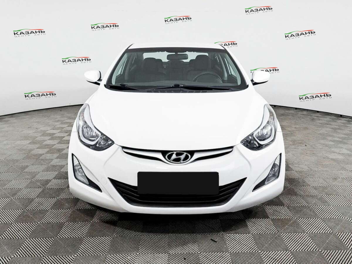 Хендай Елантра б/у, 2015, Автоматическая. Фото: #1