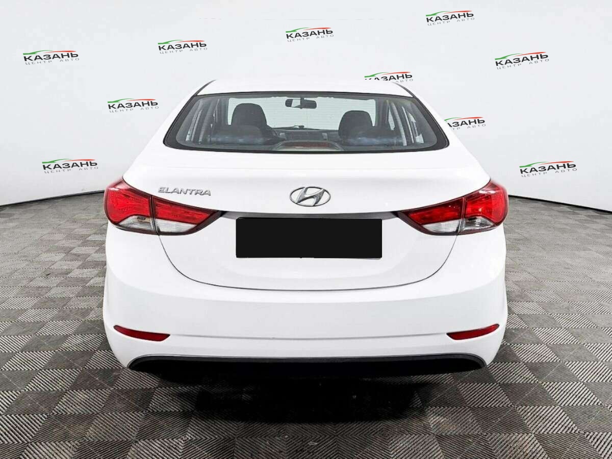 Хендай Елантра б/у, 2015, Автоматическая. Фото: #5