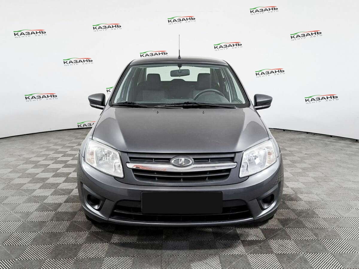 Лада (ВАЗ) Гранта б/у, 2017, Механическая. Фото: #1