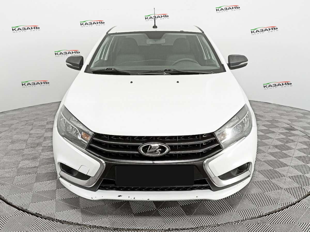 Лада (ВАЗ) Веста б/у, 2019, Механическая. Фото: #1