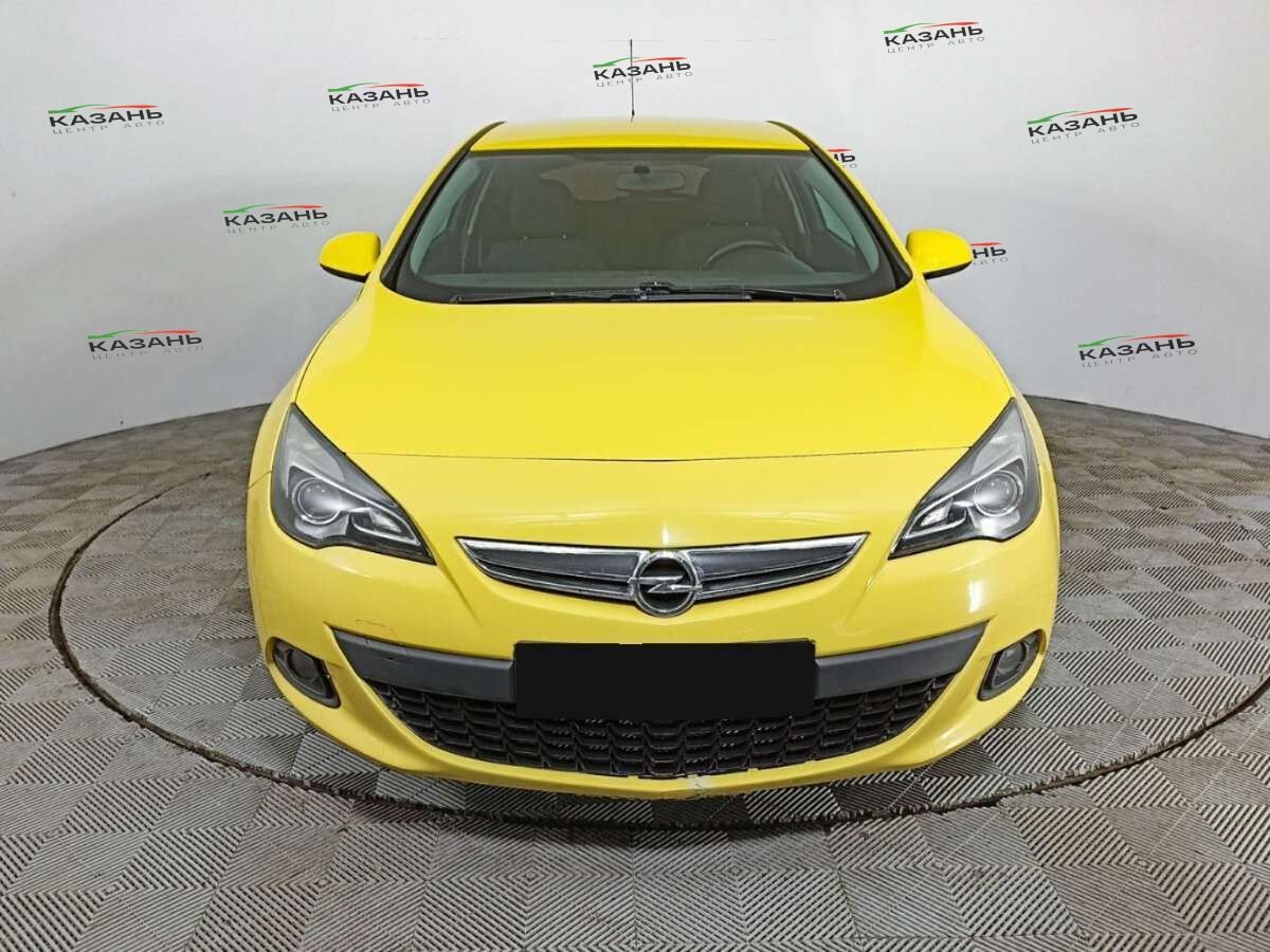 Опель Астра б/у, 2014, Механическая. Фото: #1