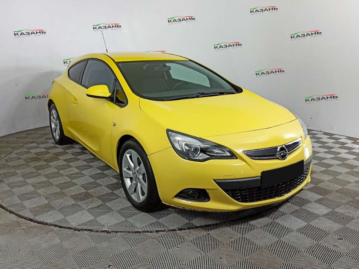 Опель Астра б/у, 2014, Механическая. Фото: #2