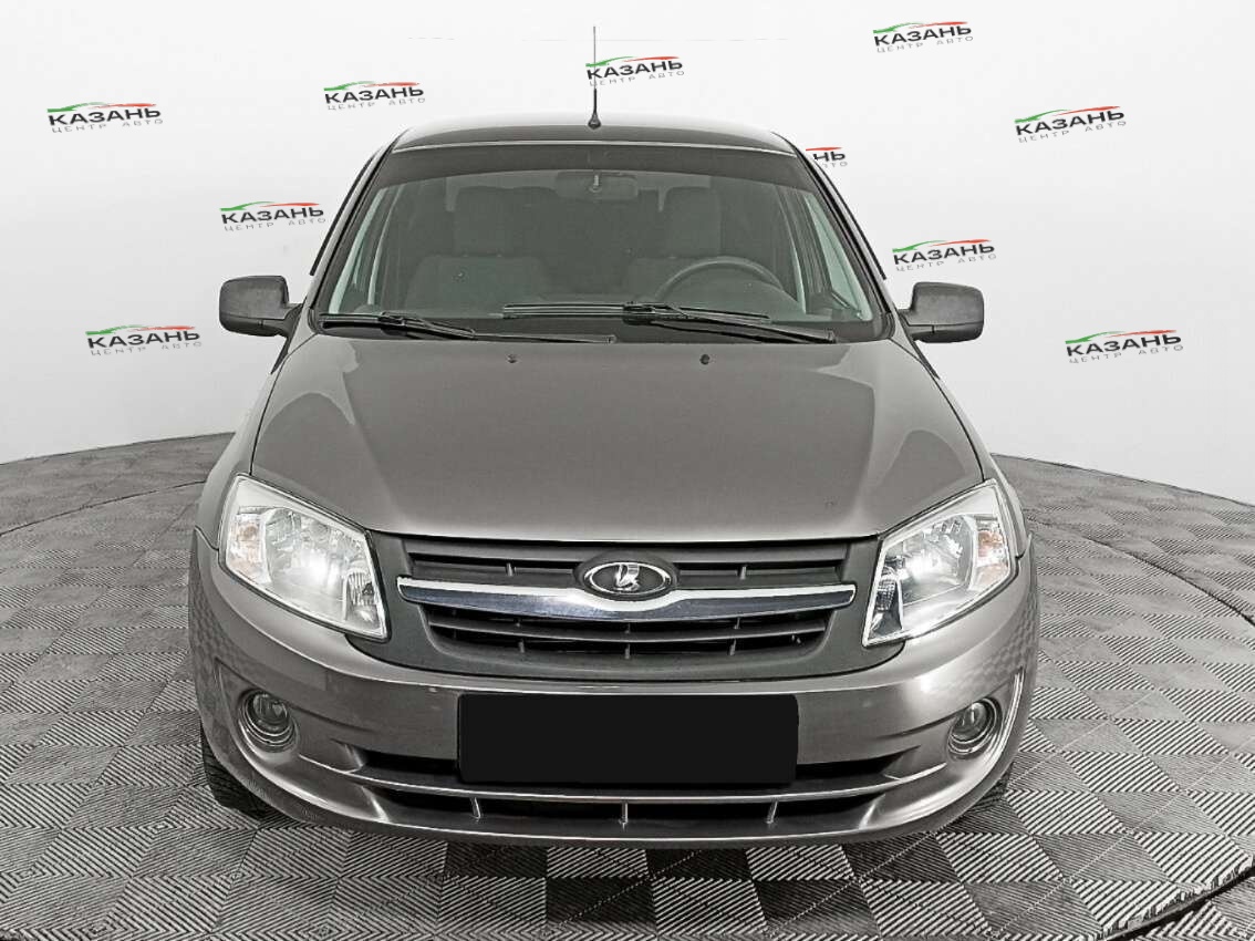 Лада (ВАЗ) Гранта б/у, 2014, Механическая. Фото: #1