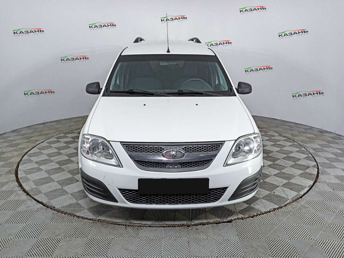 Лада (ВАЗ) Ларгус б/у, 2017, Механическая. Фото: #1