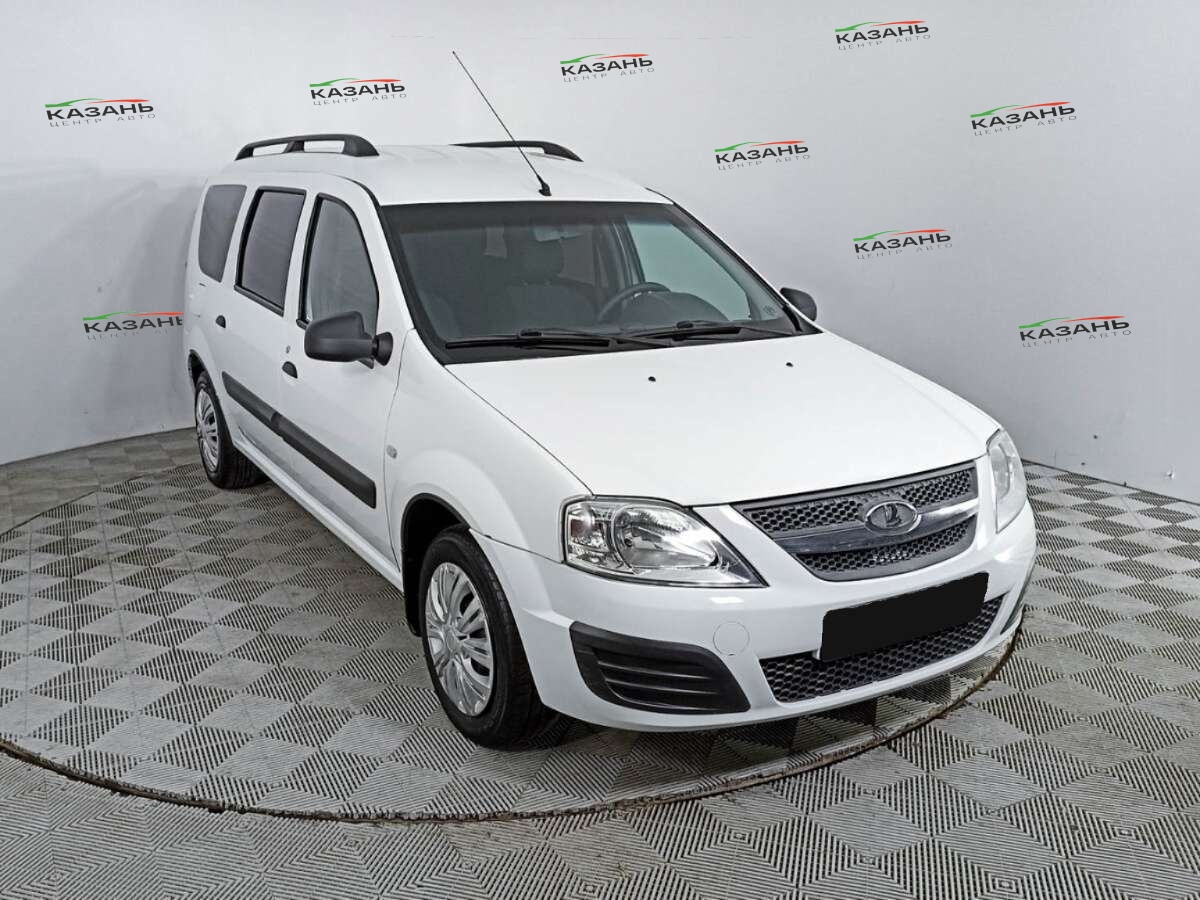 Лада (ВАЗ) Ларгус б/у, 2017, Механическая. Фото: #2