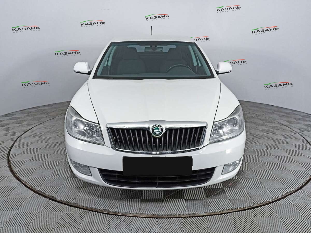 Шкода Октавия б/у, 2012, Автоматическая. Фото: #1