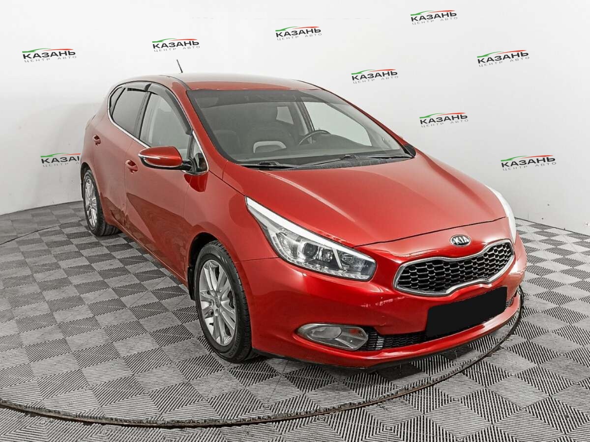 Киа Сид б/у, 2014, Автоматическая. Фото: #2