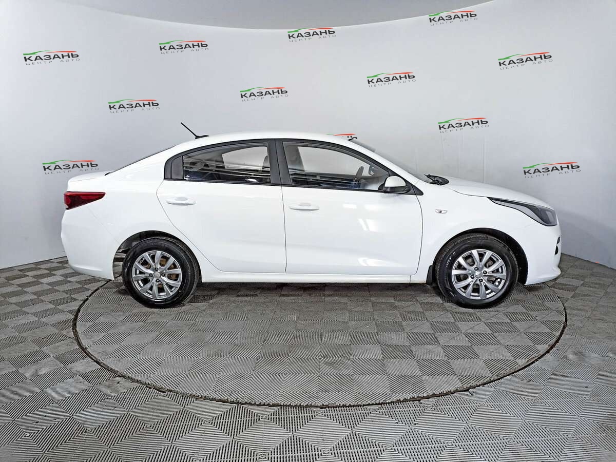 Киа Рио б/у, 2018, Автоматическая. Фото: #3