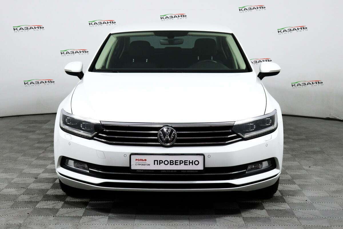 Фольксваген Пассат б/у, 2016, Роботизированная. Фото: #1