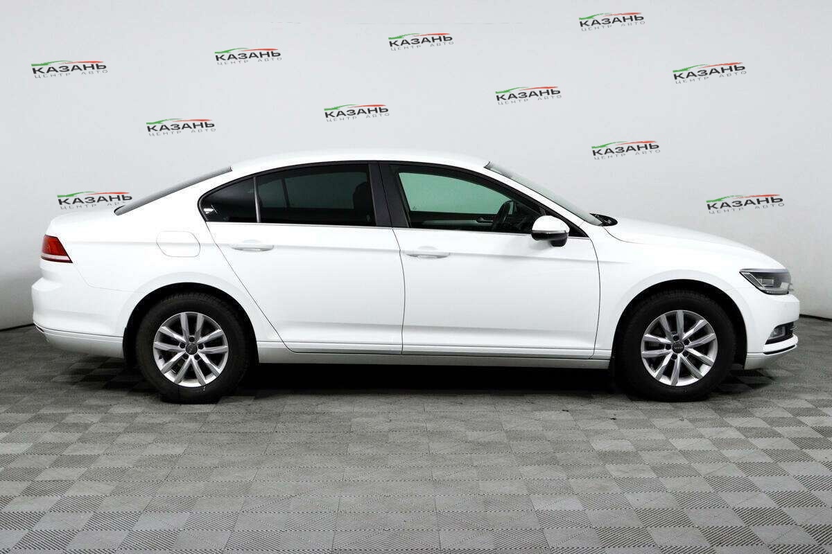 Фольксваген Пассат б/у, 2016, Роботизированная. Фото: #3
