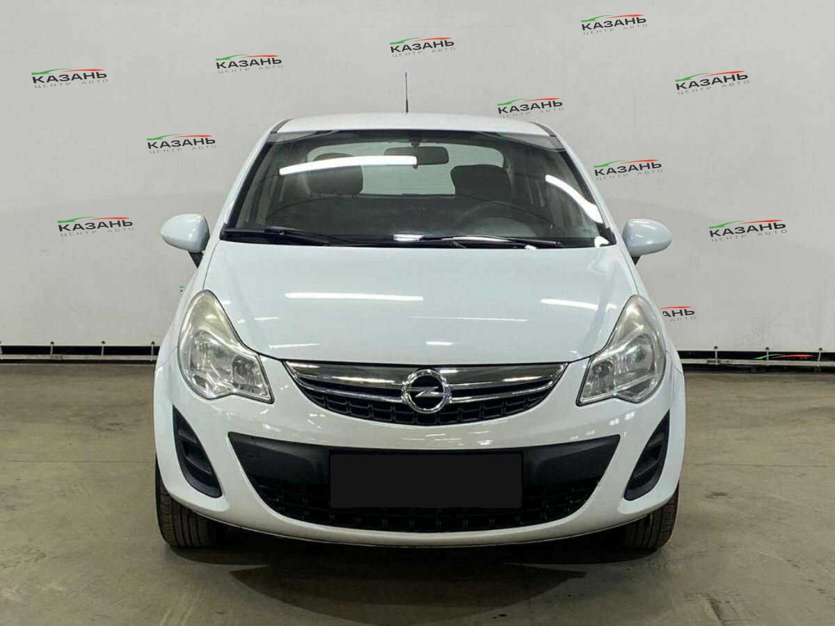 Opel Corsa б/у, 2012, Механическая. Фото: #1