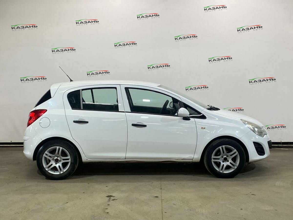 Opel Corsa б/у, 2012, Механическая. Фото: #3