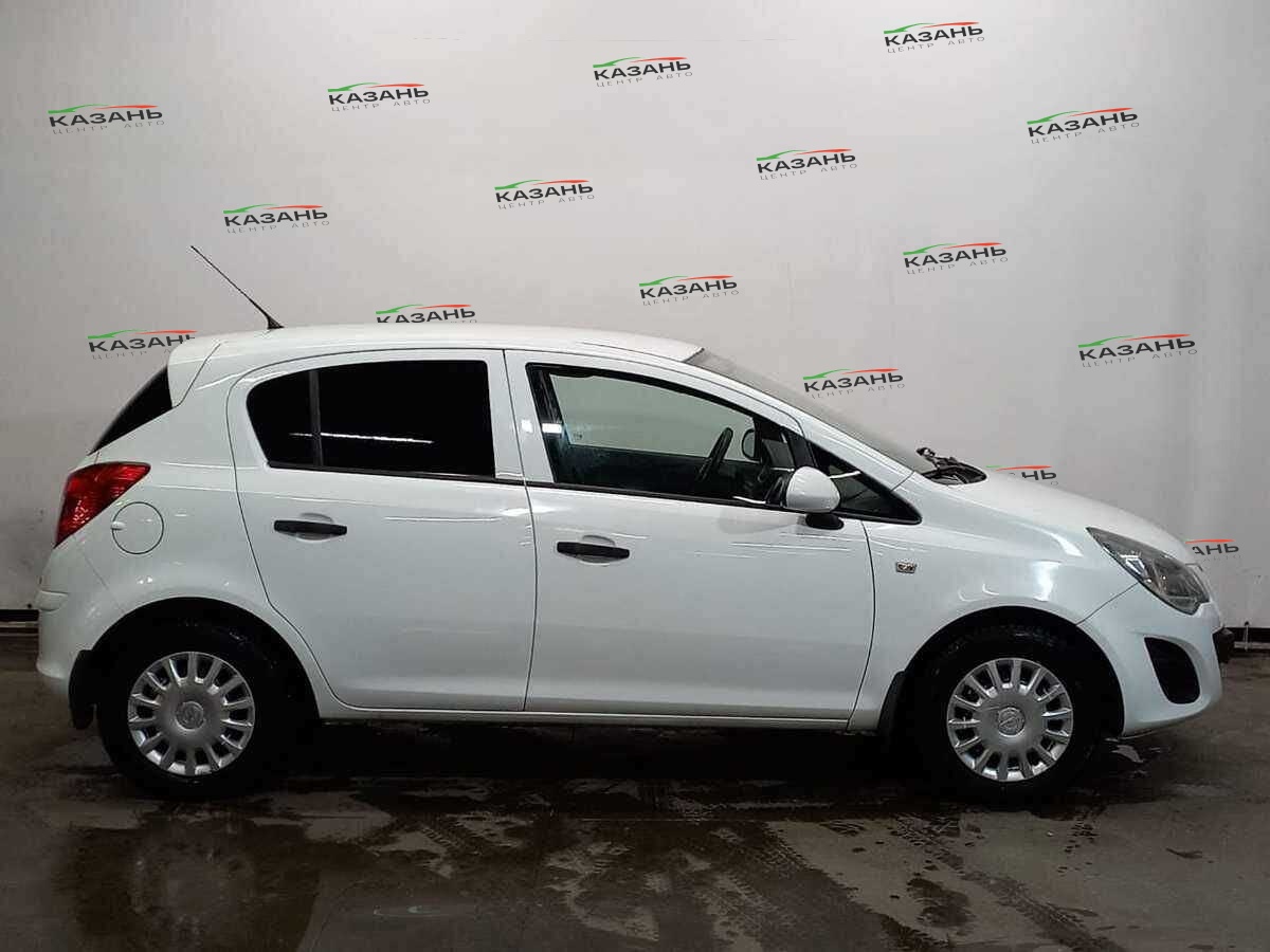 Opel Corsa б/у, 2012, Механическая. Фото: #3