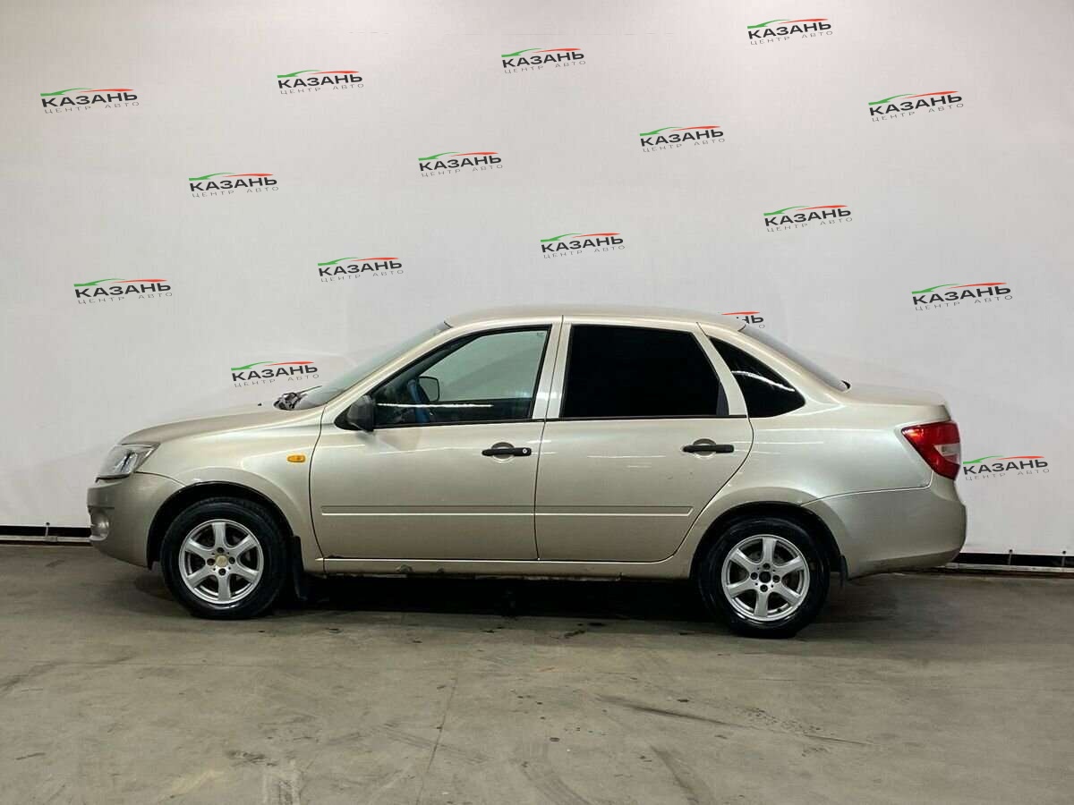 Лада (ВАЗ) Гранта б/у, 2012, Механическая. Фото: #7