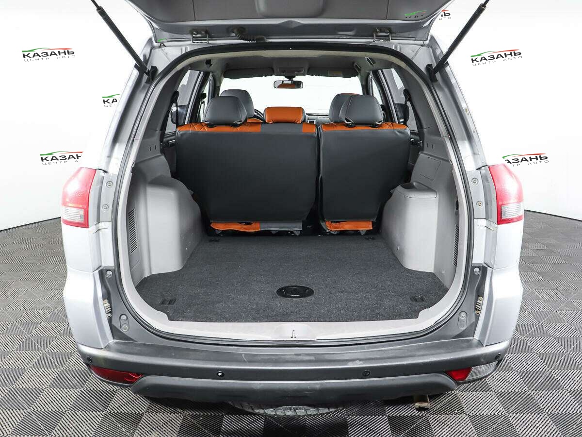 Митсубиши Паджеро Спорт б/у, 2014, Механическая. Фото: #9