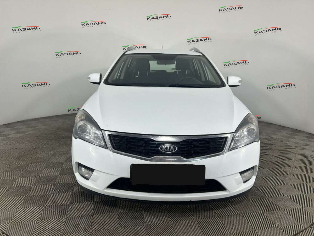 Киа Сид б/у, 2012, Автоматическая. Фото: #1