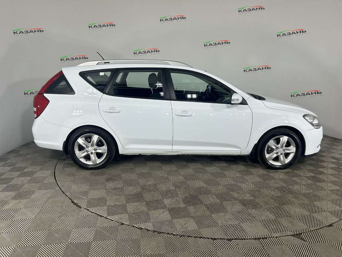 Киа Сид б/у, 2012, Автоматическая. Фото: #3