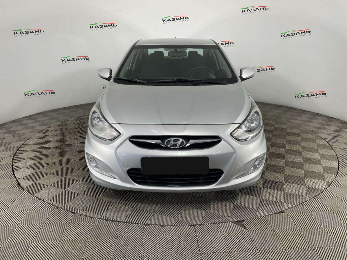 Хендай Солярис б/у, 2012, Автоматическая. Фото: #1