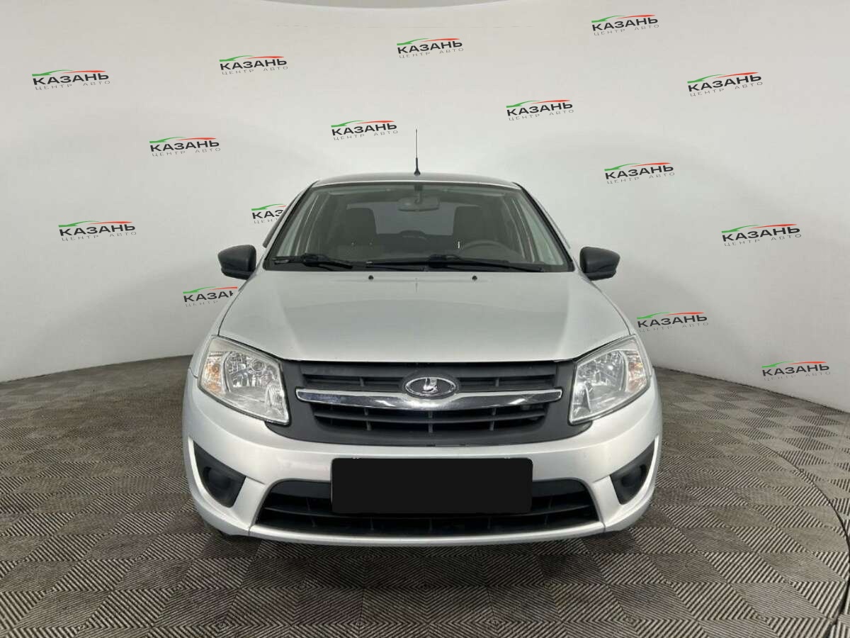 Лада (ВАЗ) Гранта б/у, 2017, Механическая. Фото: #1