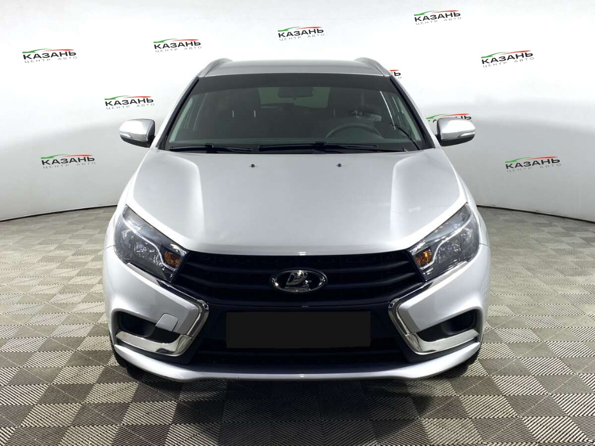 Лада (ВАЗ) Веста б/у, 2021, Механическая. Фото: #1