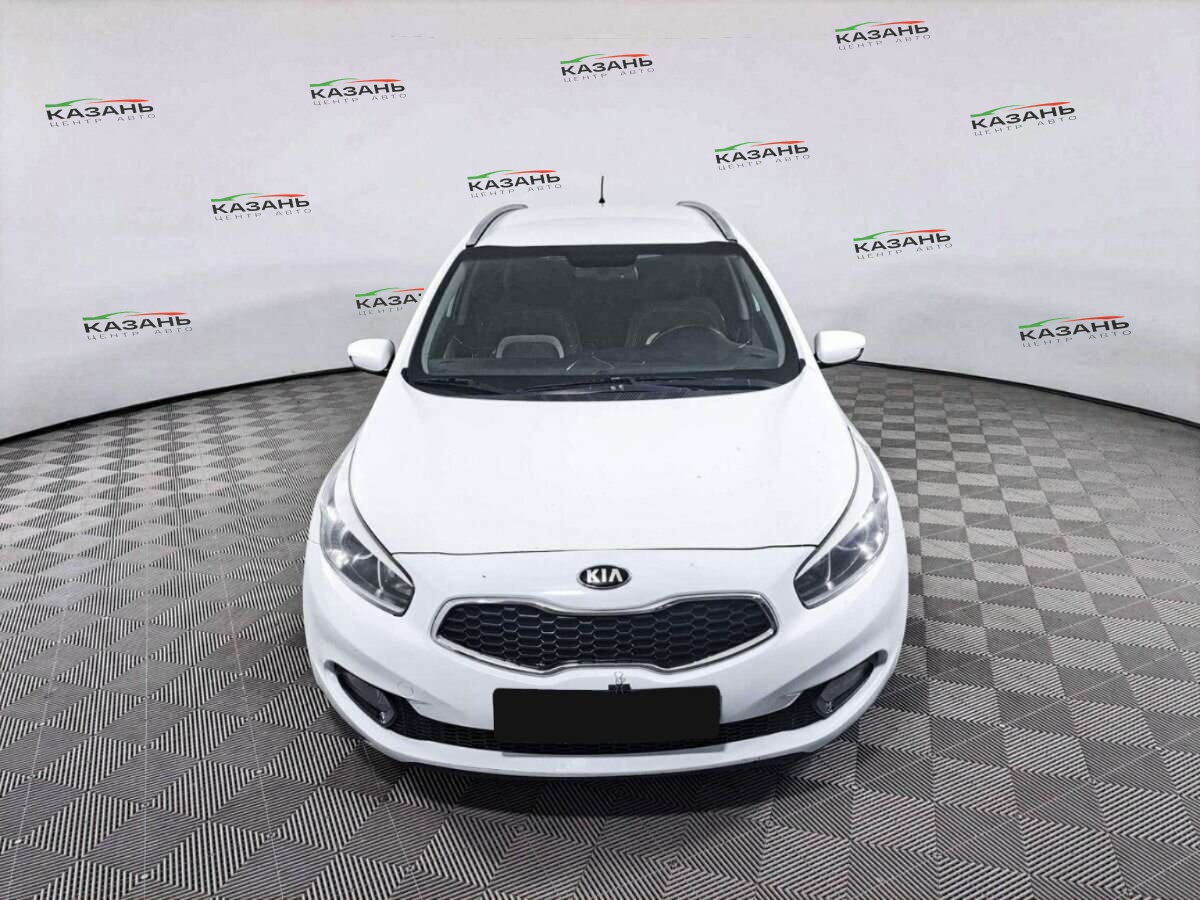 Киа Сид б/у, 2012, Автоматическая. Фото: #1