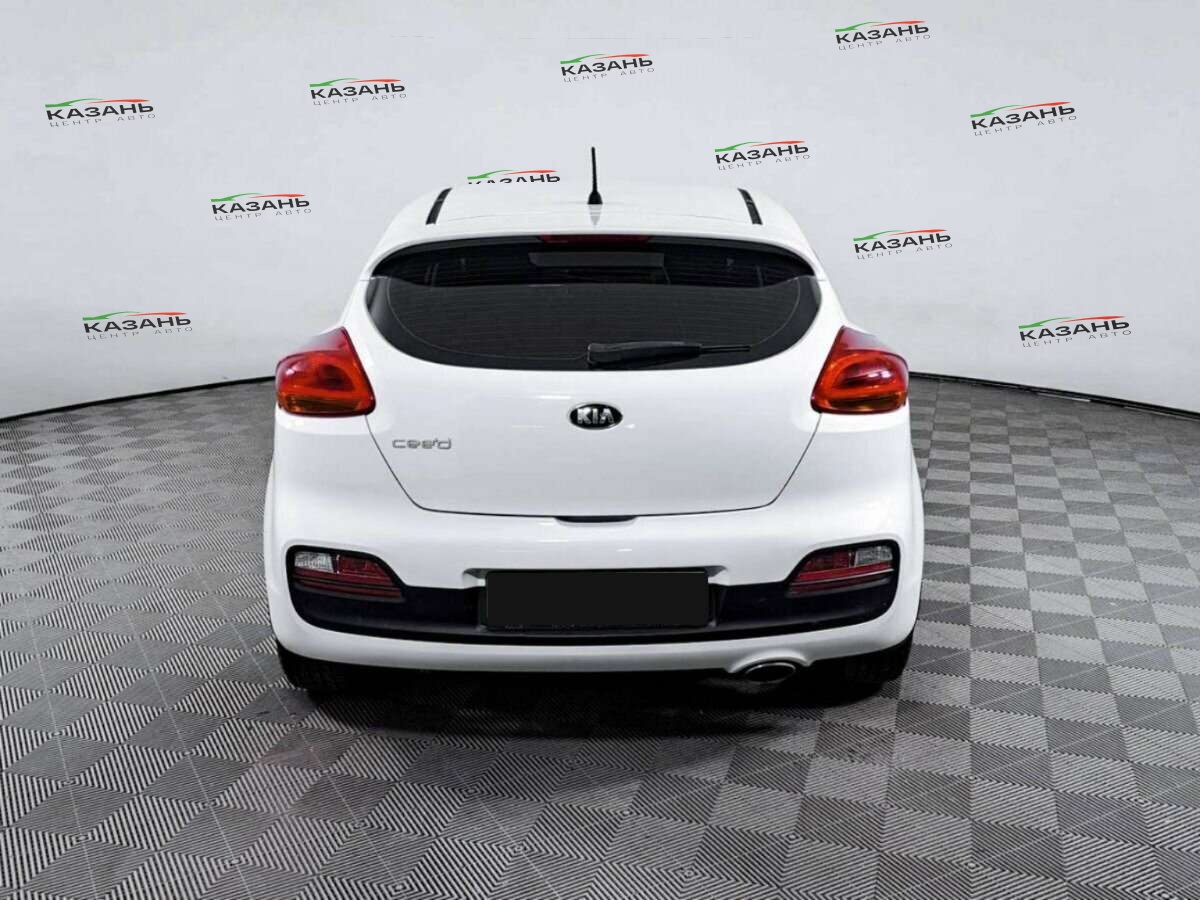 Киа Сид б/у, 2013, Автоматическая. Фото: #4