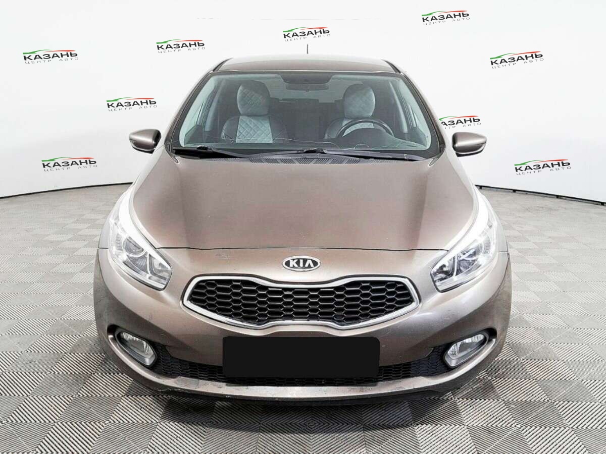 Киа Сид б/у, 2012, Механическая. Фото: #1
