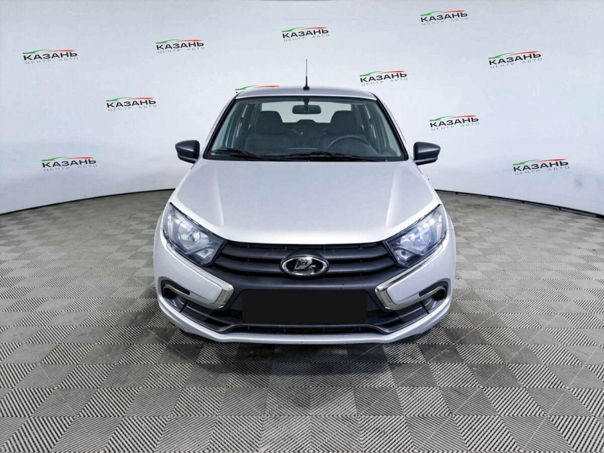 Лада (ВАЗ) Гранта б/у, 2021, Механическая. Фото: #1