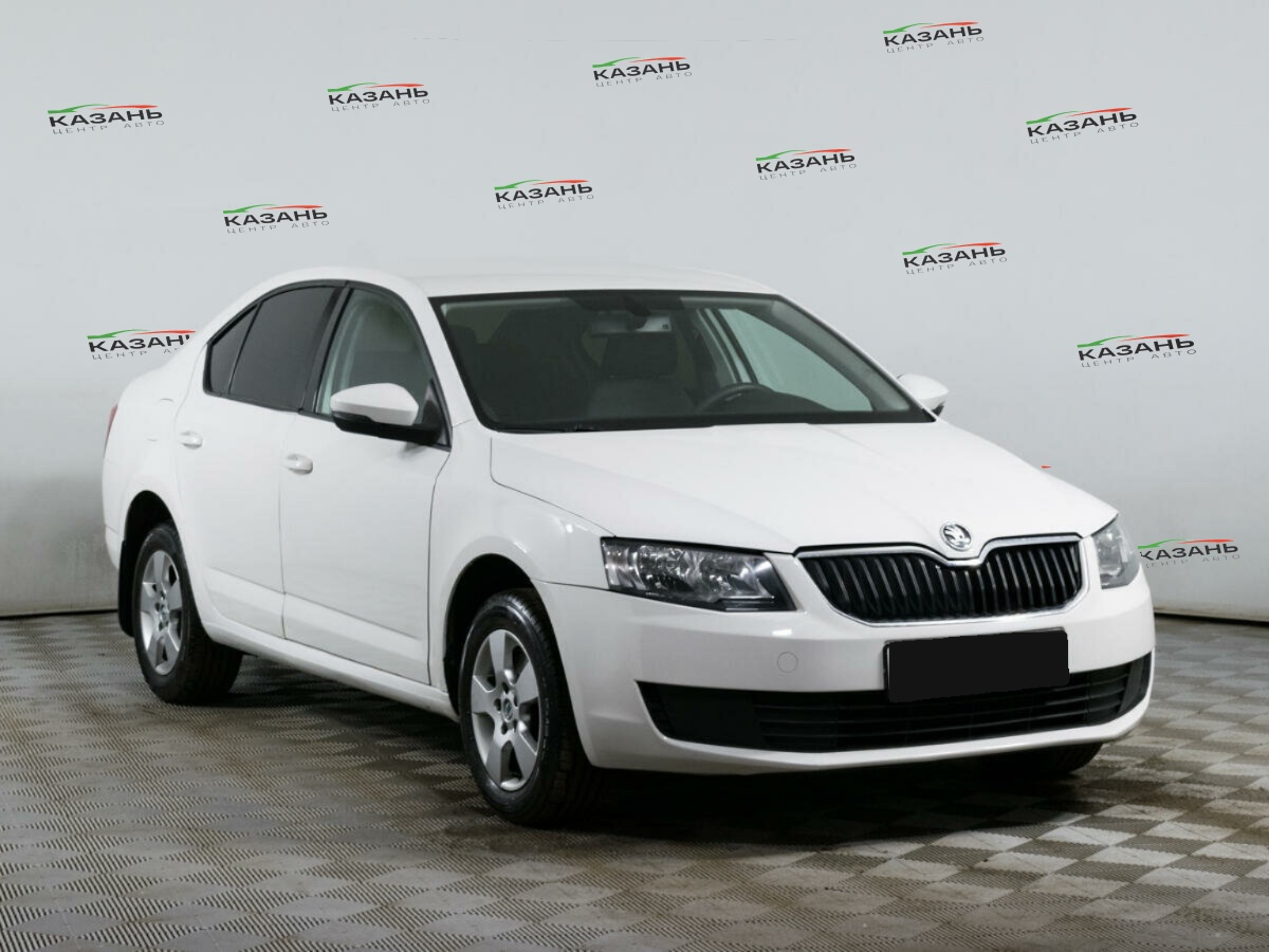 Шкода Октавия б/у, 2015, Роботизированная. Фото: #2