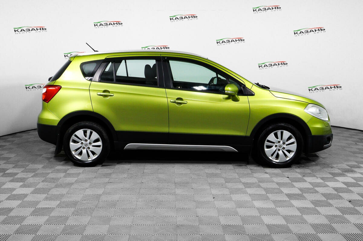 Сузуки С-Икс4 б/у, 2014, Вариатор. Фото: #3