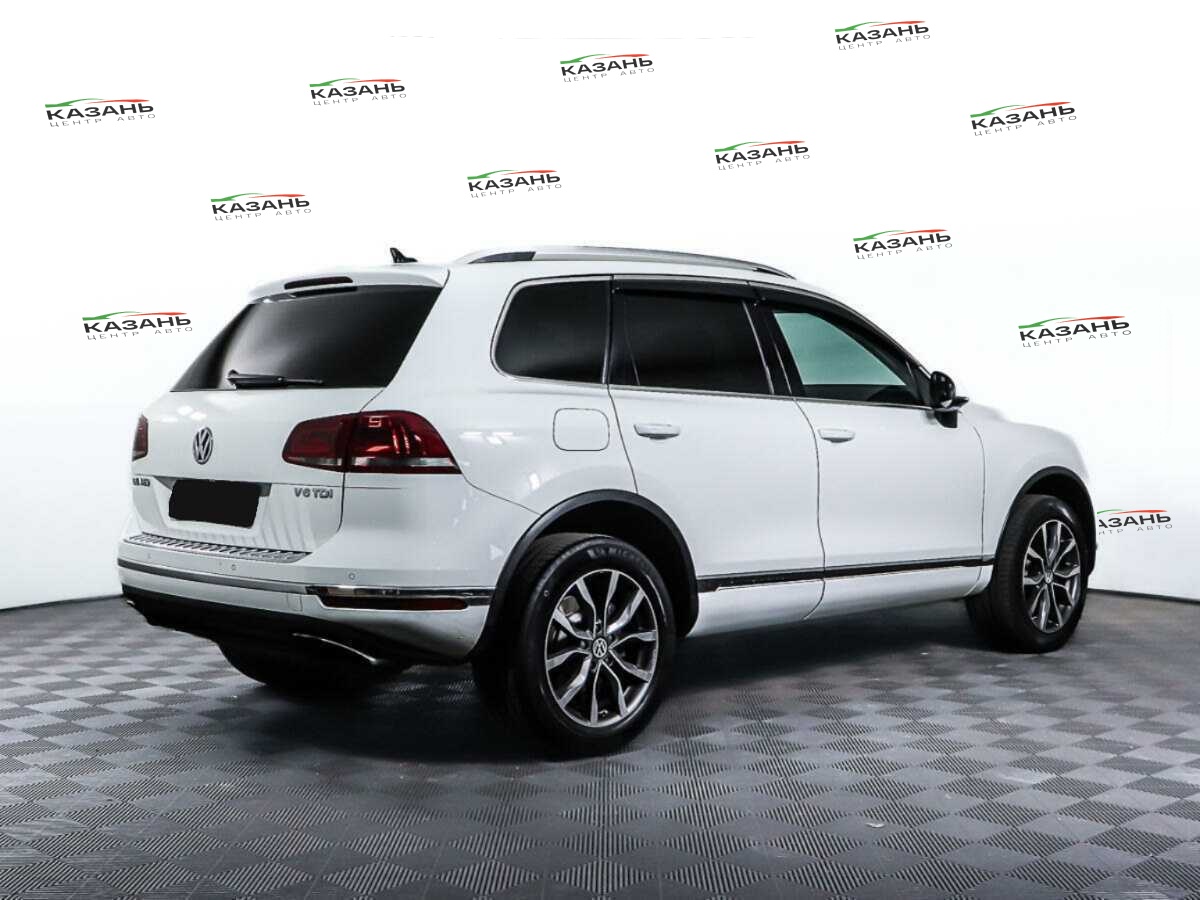 Volkswagen Touareg б/у, 2014, Автоматическая. Фото: #4