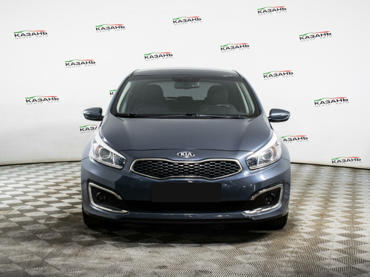 Киа Сид б/у, 2018, Роботизированная. Фото: #1