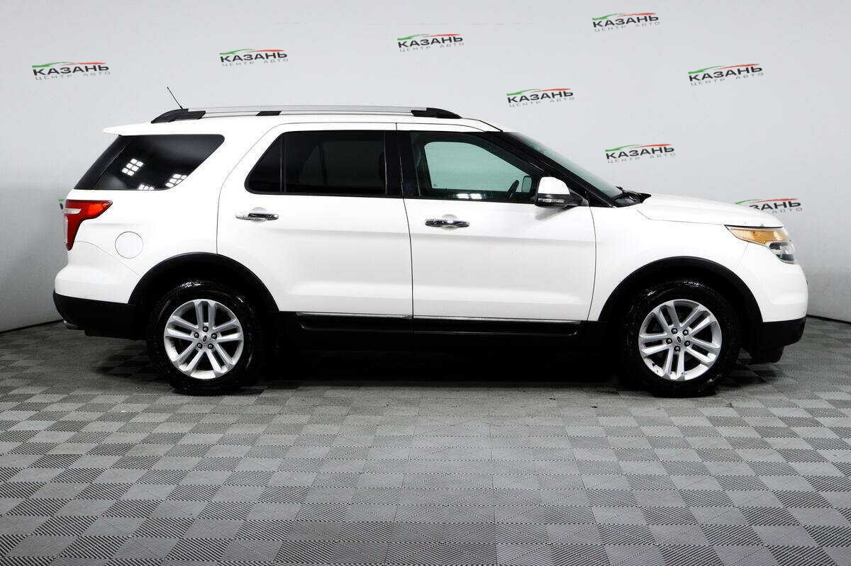 Ford Explorer б/у, 2012, Автоматическая. Фото: #3