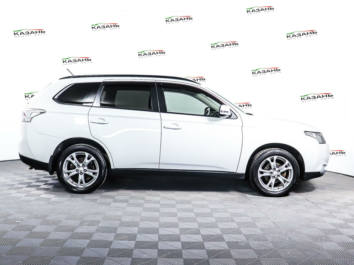 Митсубиши Оутлэндер б/у, 2013, Вариатор. Фото: #3