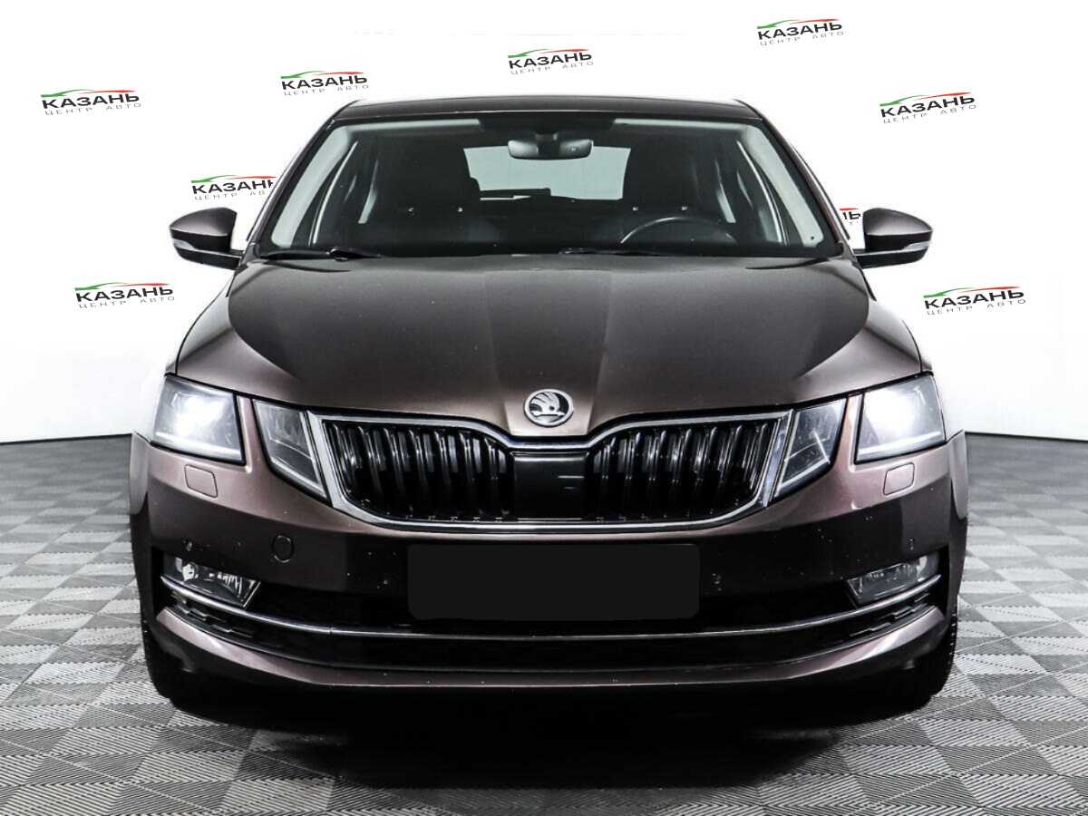 Шкода Октавия б/у, 2018, Роботизированная. Фото: #1