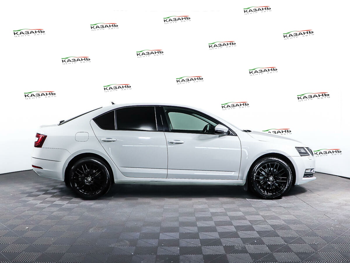 Шкода Октавия б/у, 2019, Роботизированная. Фото: #3