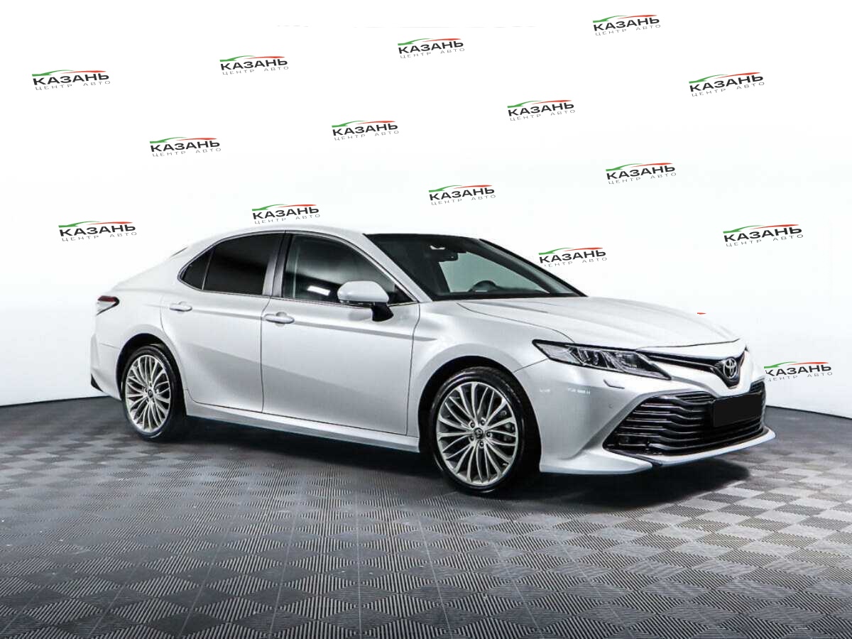 Toyota Camry б/у, 2020, Автоматическая. Фото: #2