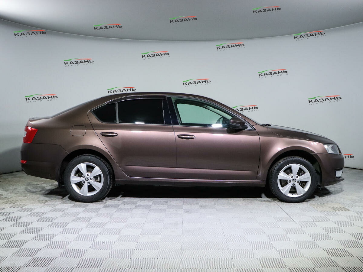 Шкода Октавия б/у, 2014, Роботизированная. Фото: #3