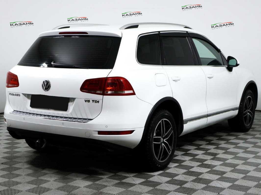 Volkswagen Touareg б/у, 2012, Автоматическая. Фото: #4