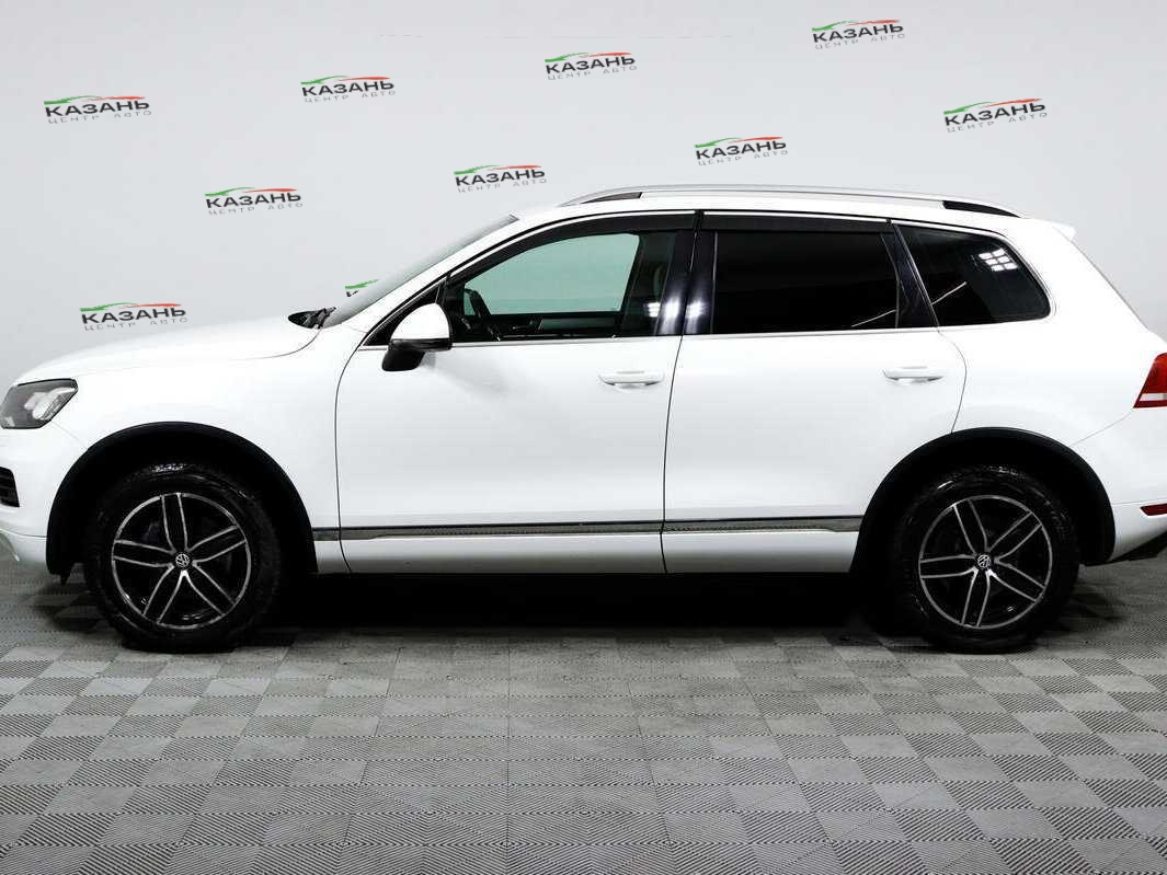 Volkswagen Touareg б/у, 2012, Автоматическая. Фото: #7