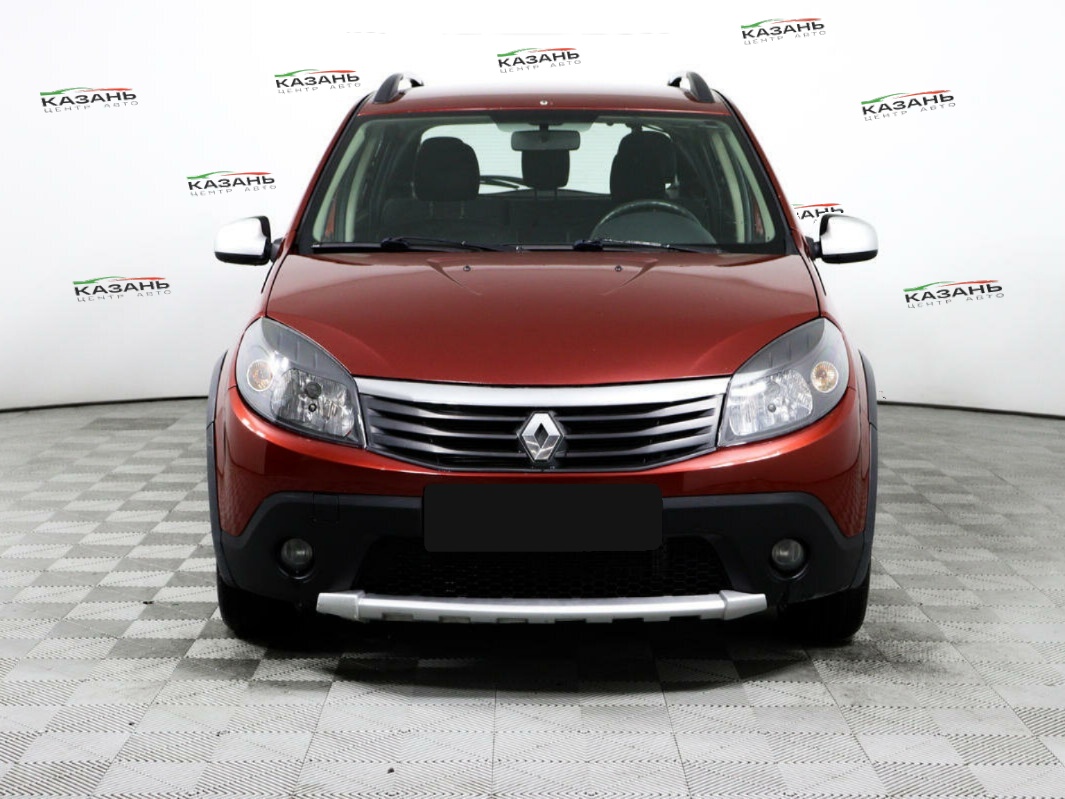 Рено Сандеро б/у, 2012, Механическая. Фото: #1
