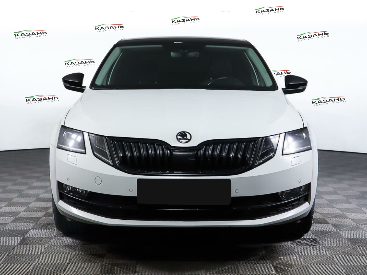Шкода Октавия б/у, 2018, Роботизированная. Фото: #1