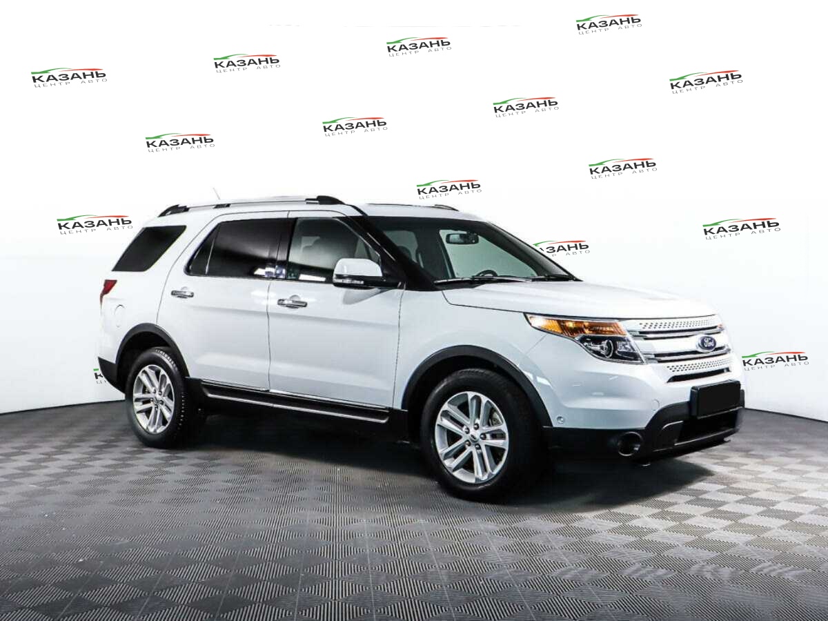 Ford Explorer б/у, 2013, Автоматическая. Фото: #2