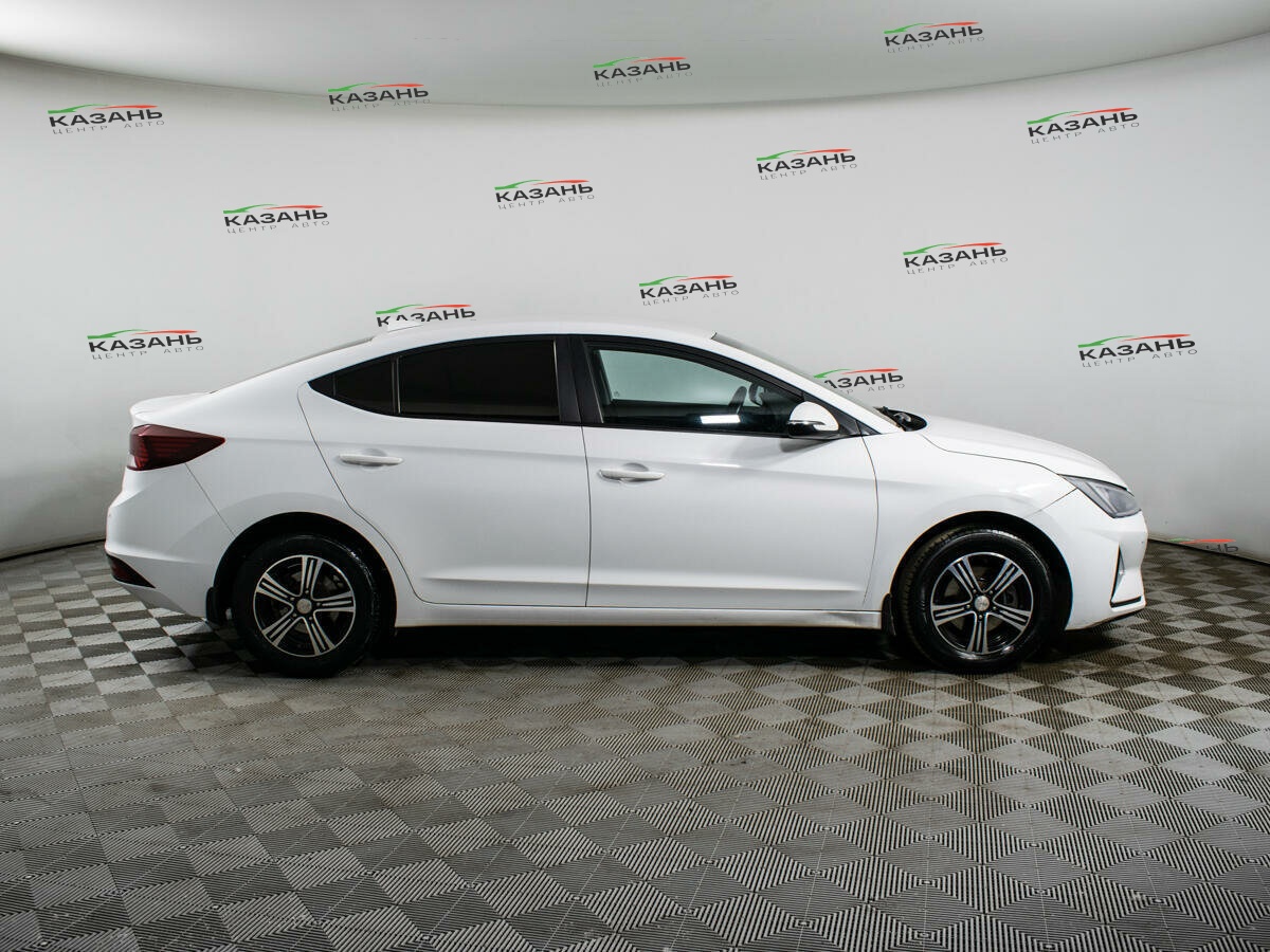 Хендай Елантра б/у, 2019, Автоматическая. Фото: #3