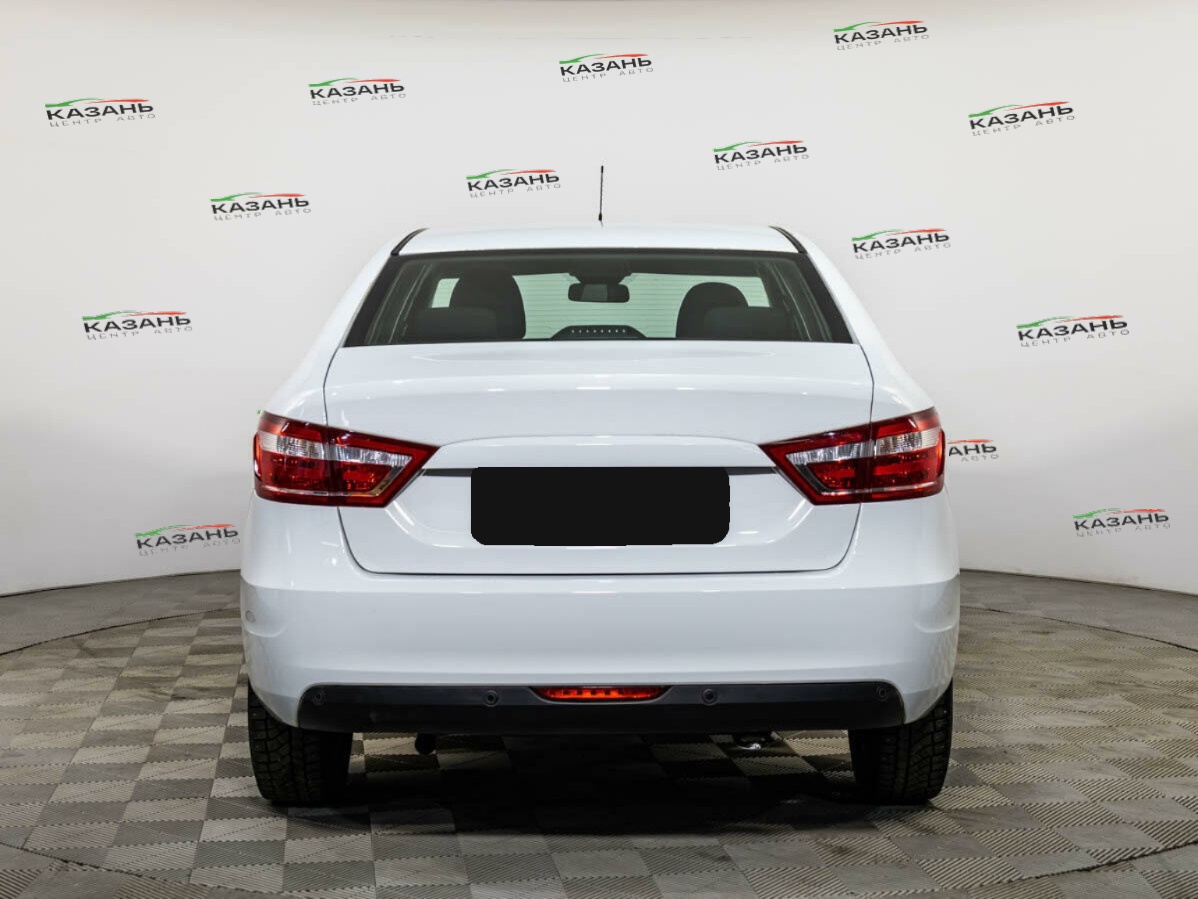 Лада (ВАЗ) Веста б/у, 2022, Механическая. Фото: #4