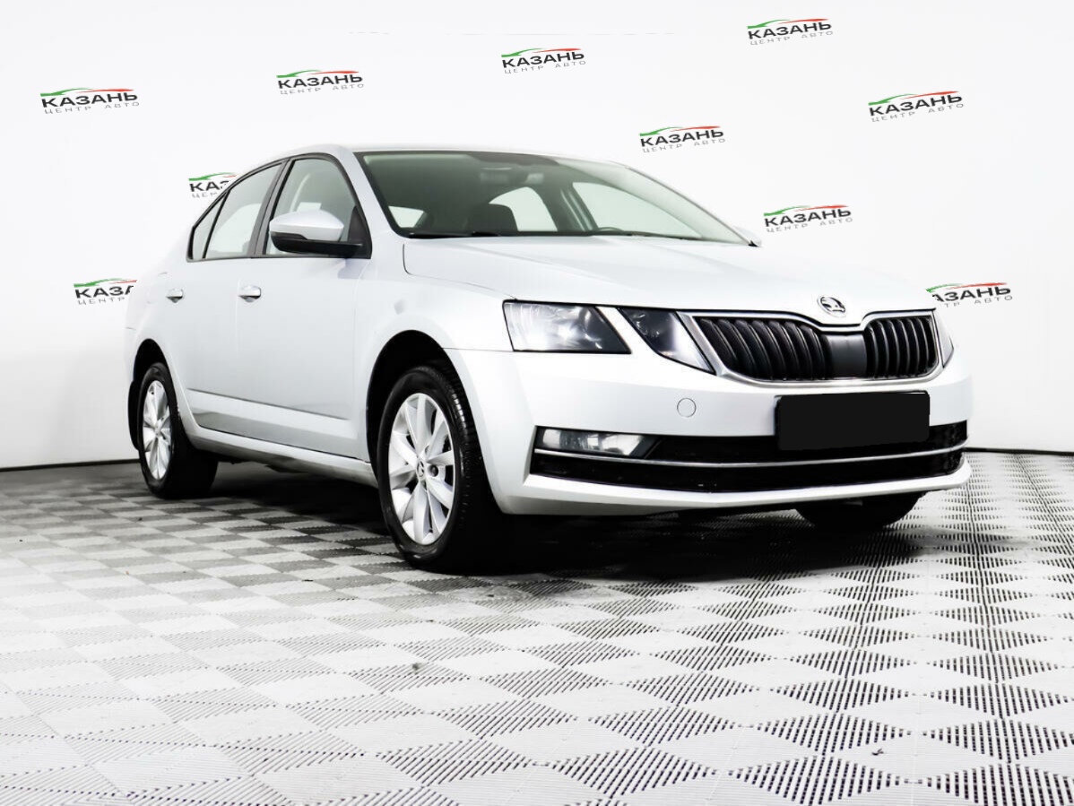 Шкода Октавия б/у, 2018, Роботизированная. Фото: #2